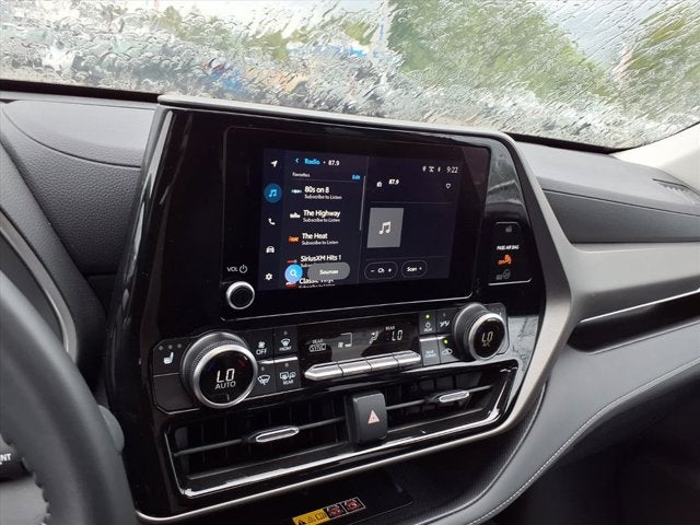 2025 Toyota Highlander XLE