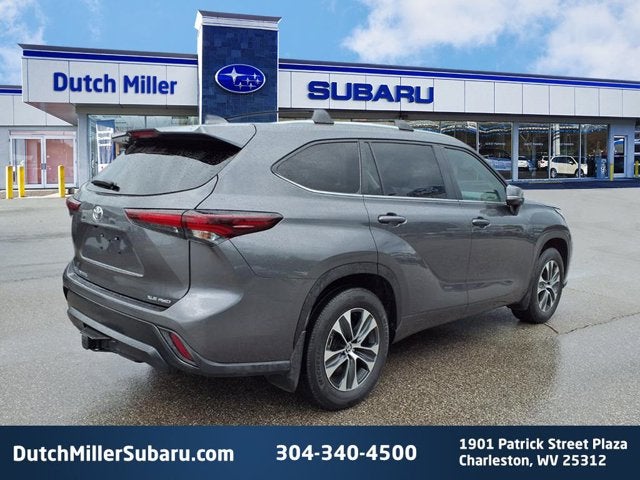 2025 Toyota Highlander XLE
