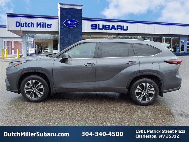 2025 Toyota Highlander XLE