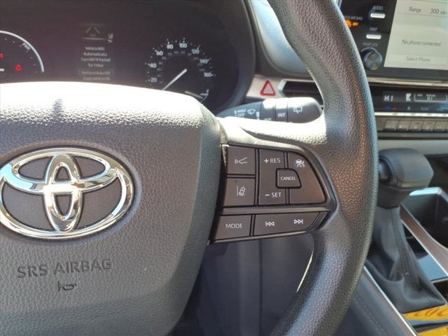 2024 Toyota Sienna LE