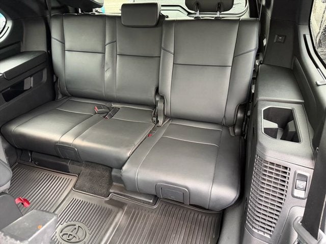 2024 Toyota Sequoia Platinum