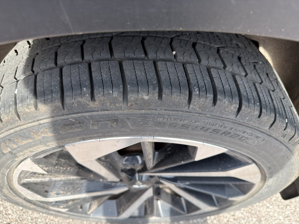 2022 Mitsubishi Outlander ES