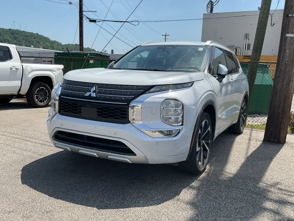 2022 Mitsubishi Outlander SEL