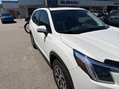 2024 Subaru Forester Premium