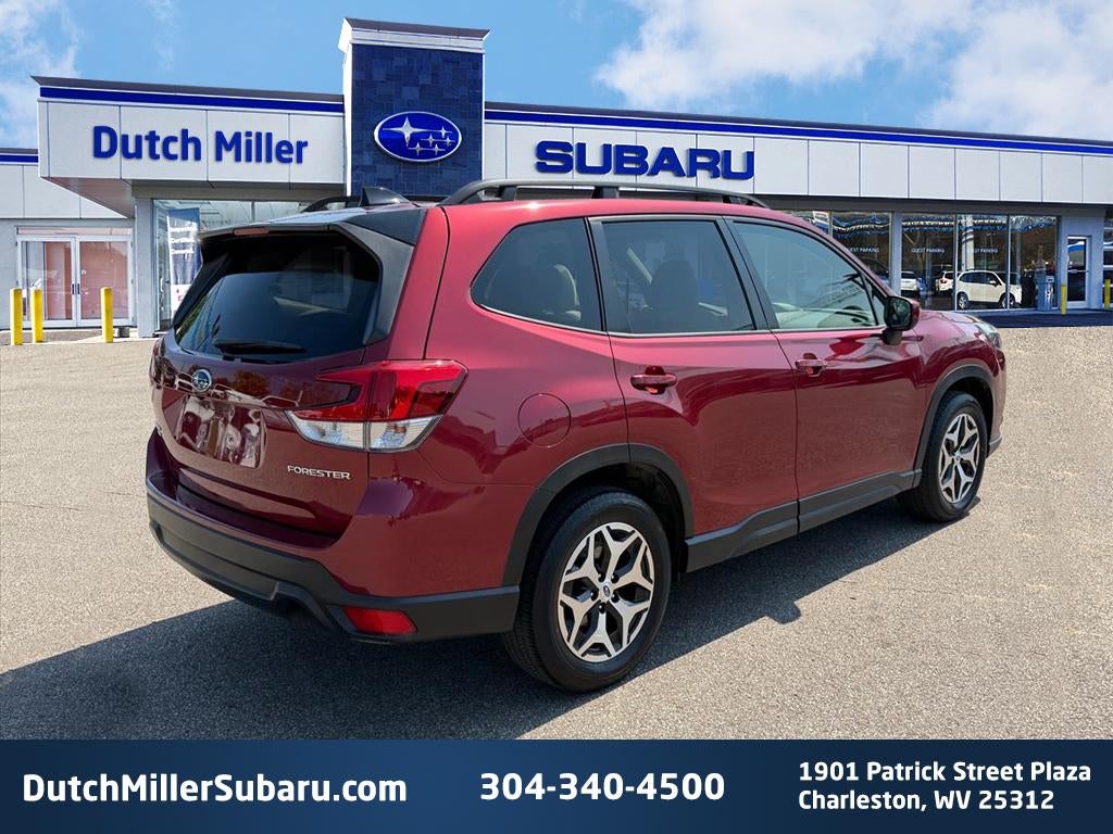2024 Subaru Forester Premium