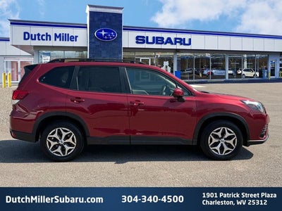 2024 Subaru Forester Premium