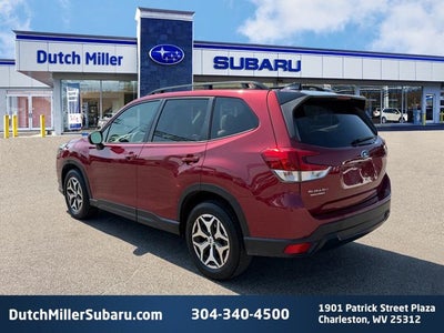 2024 Subaru Forester Premium