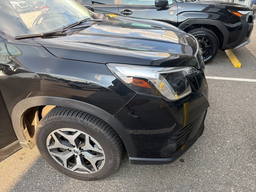 2024 Subaru Forester Premium