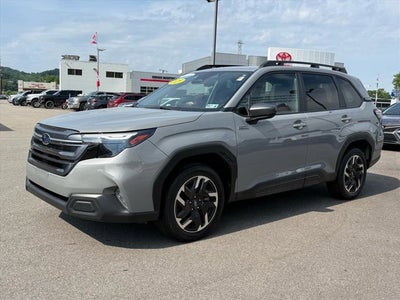 2025 Subaru Forester Hybrid Premium Hybrid
