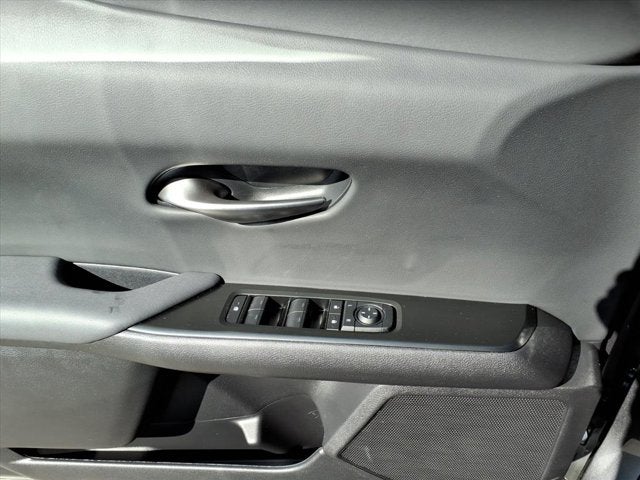 2025 Lexus UX 300h Premium