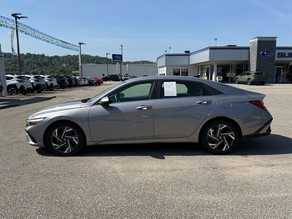 2025 Hyundai Elantra SEL Convenience