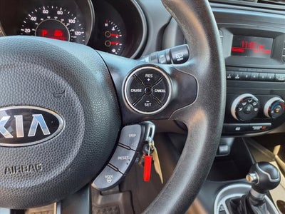 2016 Kia Soul Base
