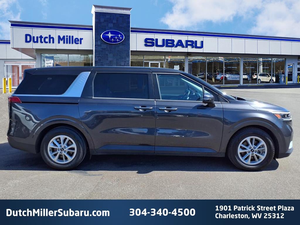 2024 Kia Carnival LX