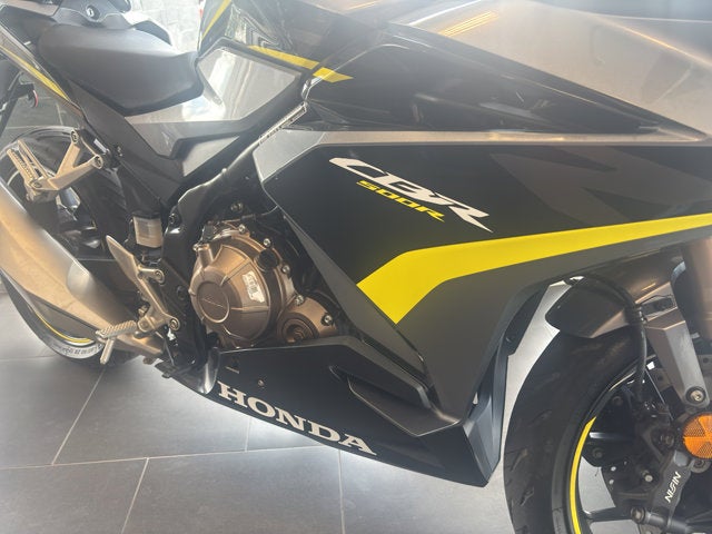 2022 Honda CBR500R / CBR500R ABS Base