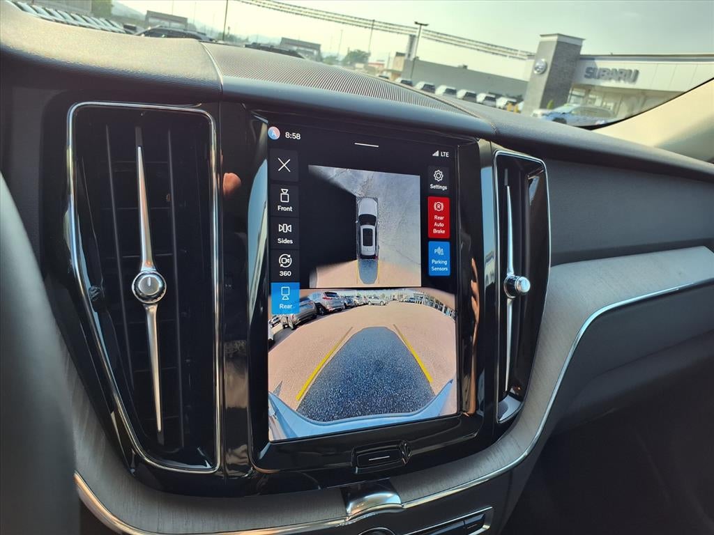 2025 Volvo XC60 Plus