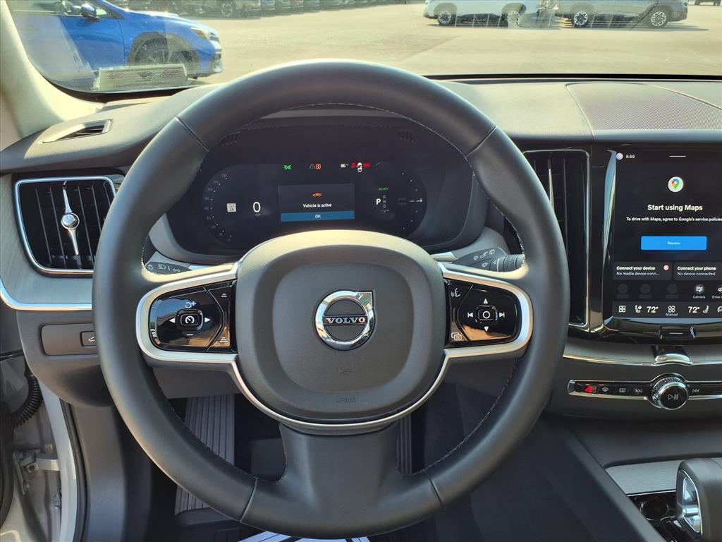 2025 Volvo XC60 Plus