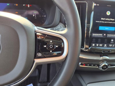2025 Volvo XC60 Plus
