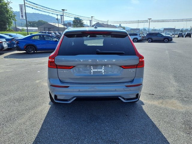 2025 Volvo XC60 Plus